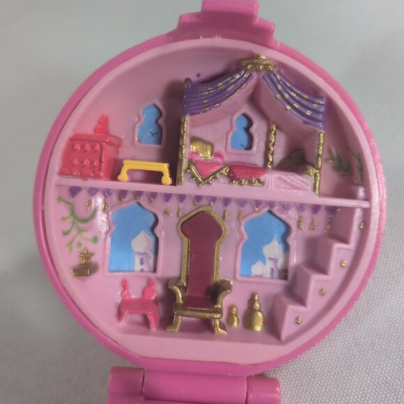 Polly Pocket Jeweled Palace 1992 Chest & Figure Blue Bird Toys Pink Red Compact - Picture 5 of 15